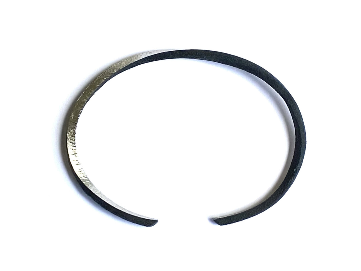 Lacquer and leather bangle, platinum
