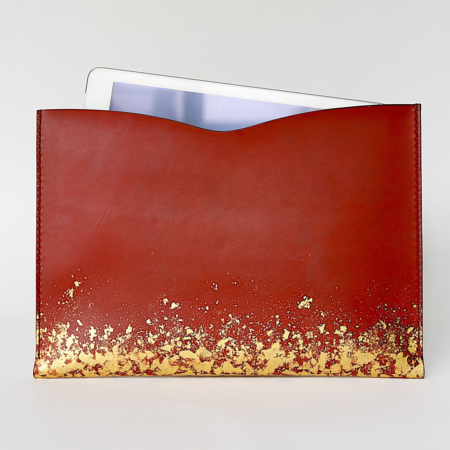 Leather and lacquer iPad sleeve case "Yukasumi"